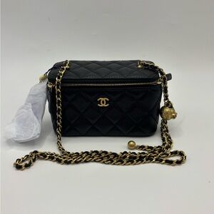 CHANEL Black Quilted Leather Crossbody Vanity Bag with Gold Chain